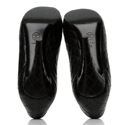 Chanel Lambskin Quilted Cap Toe Pumps 39 Black 4 of 6