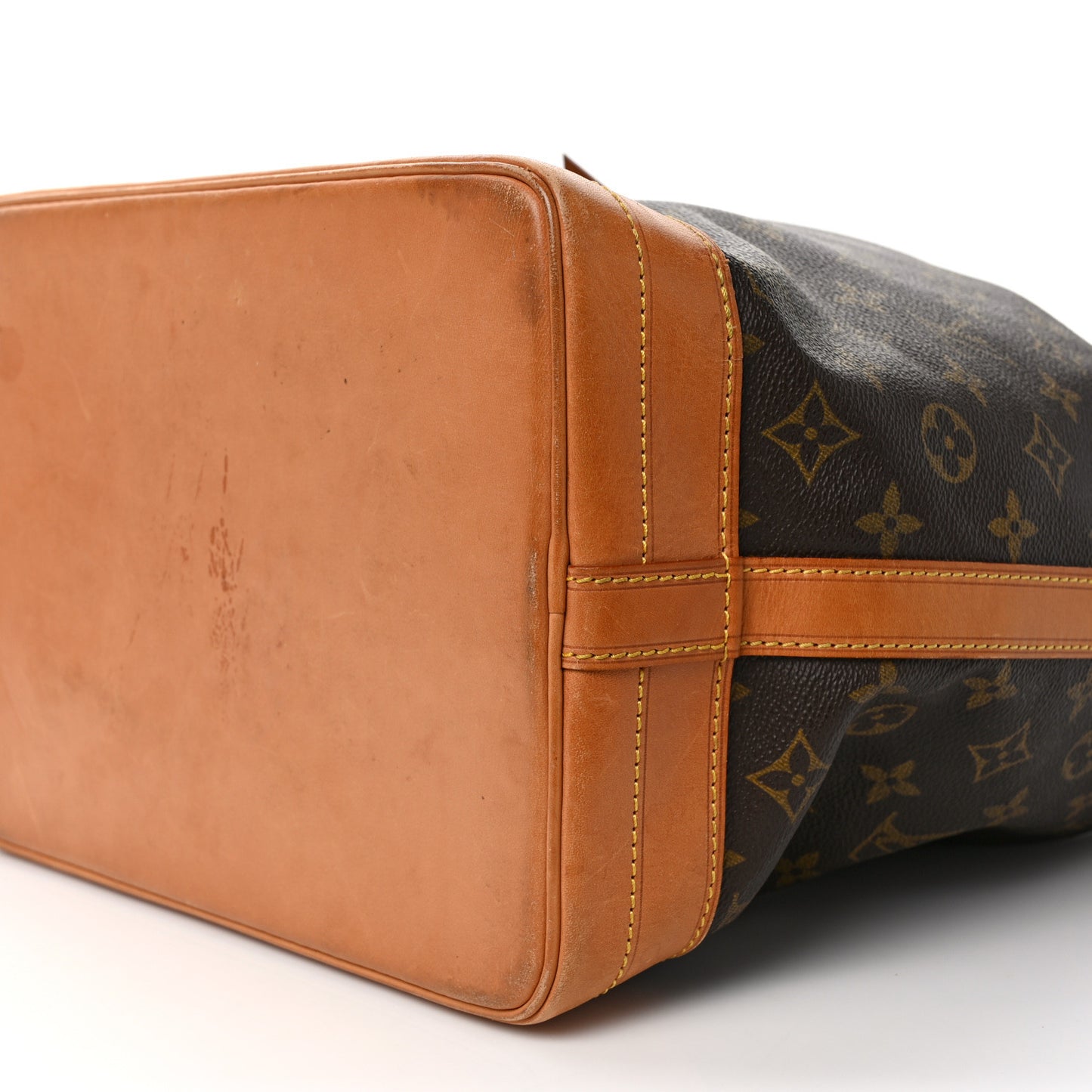 Monogram Noe