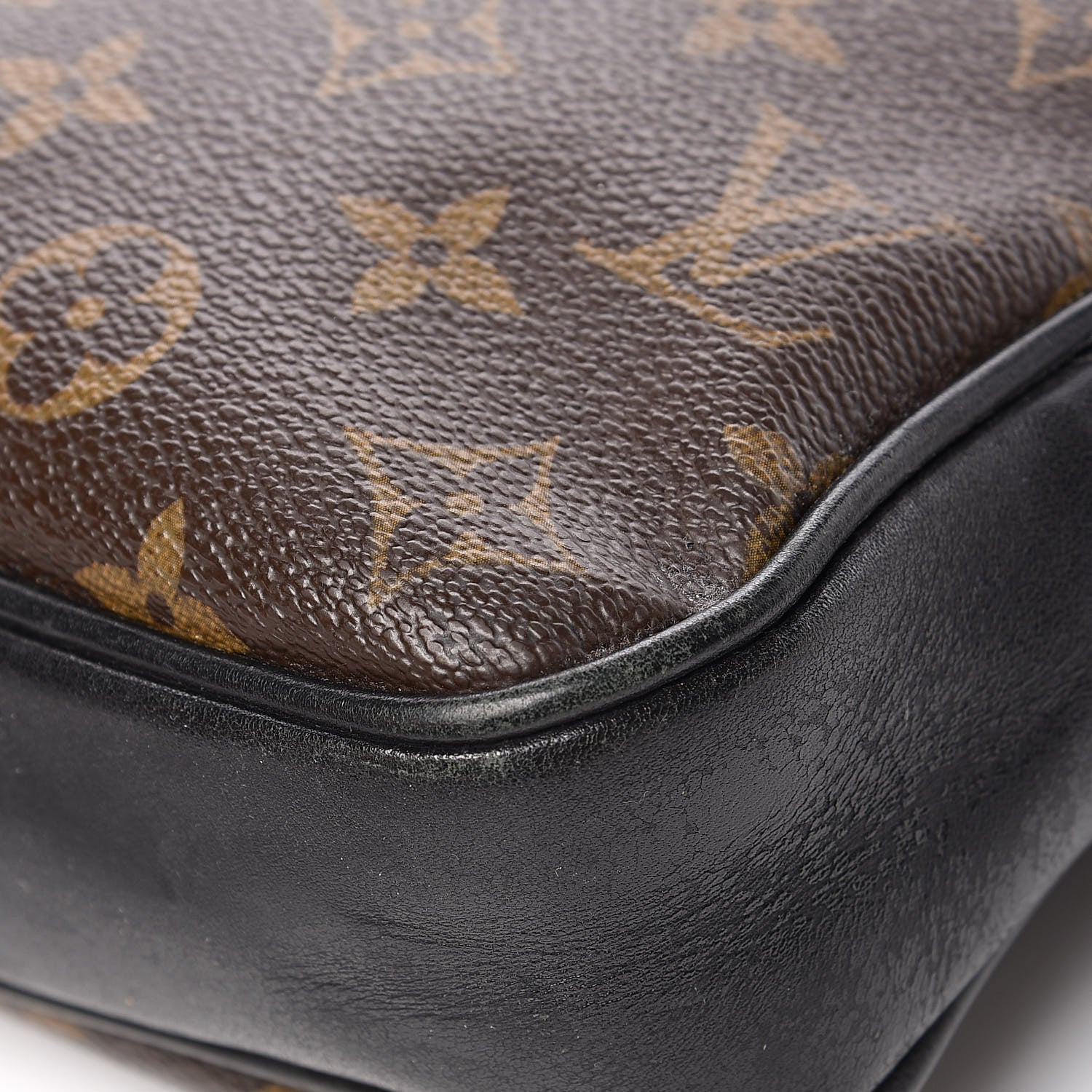 Louis Vuitton Monogram Macassar Bass MM 11 of 13
