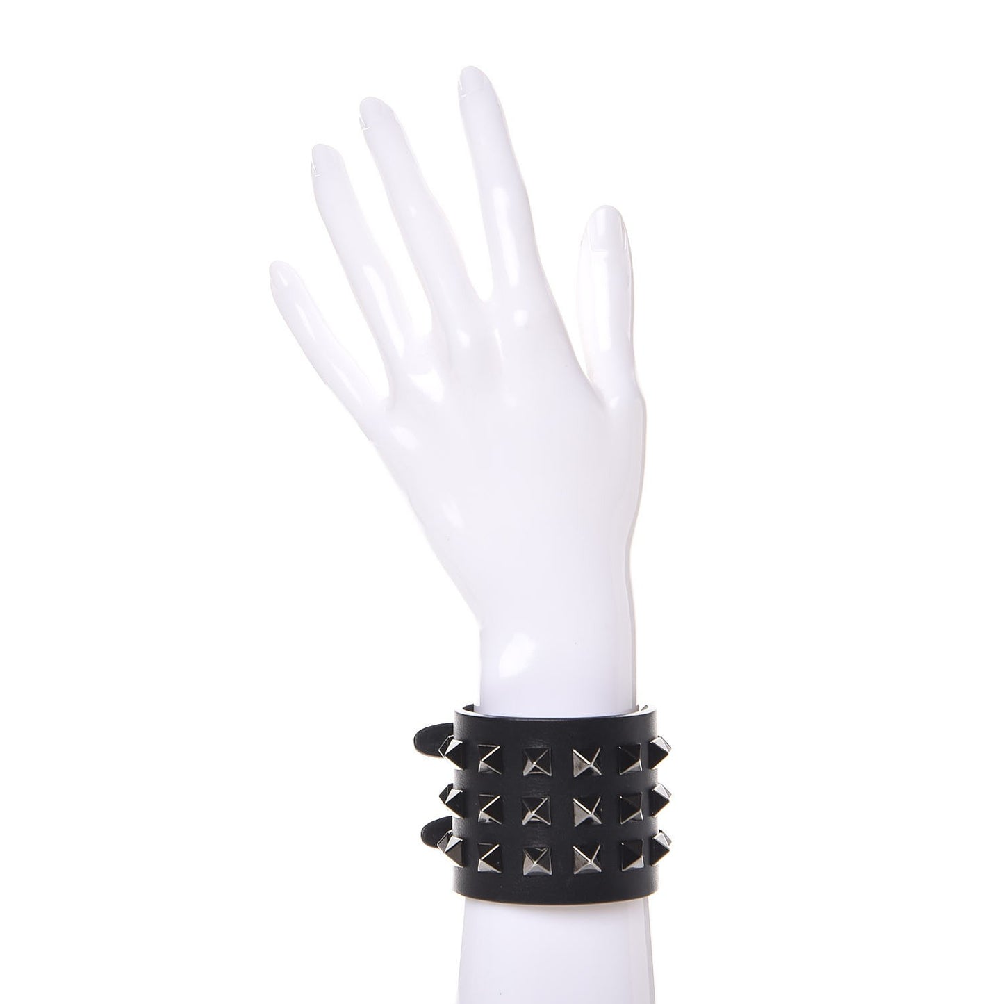 Vitello Rockstud Bracelet Black