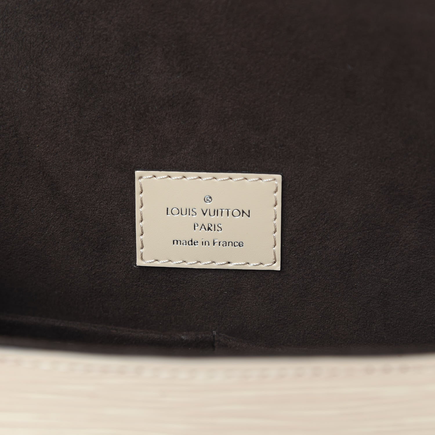 Louis Vuitton Epi Cluny BB Dune 6 of 10