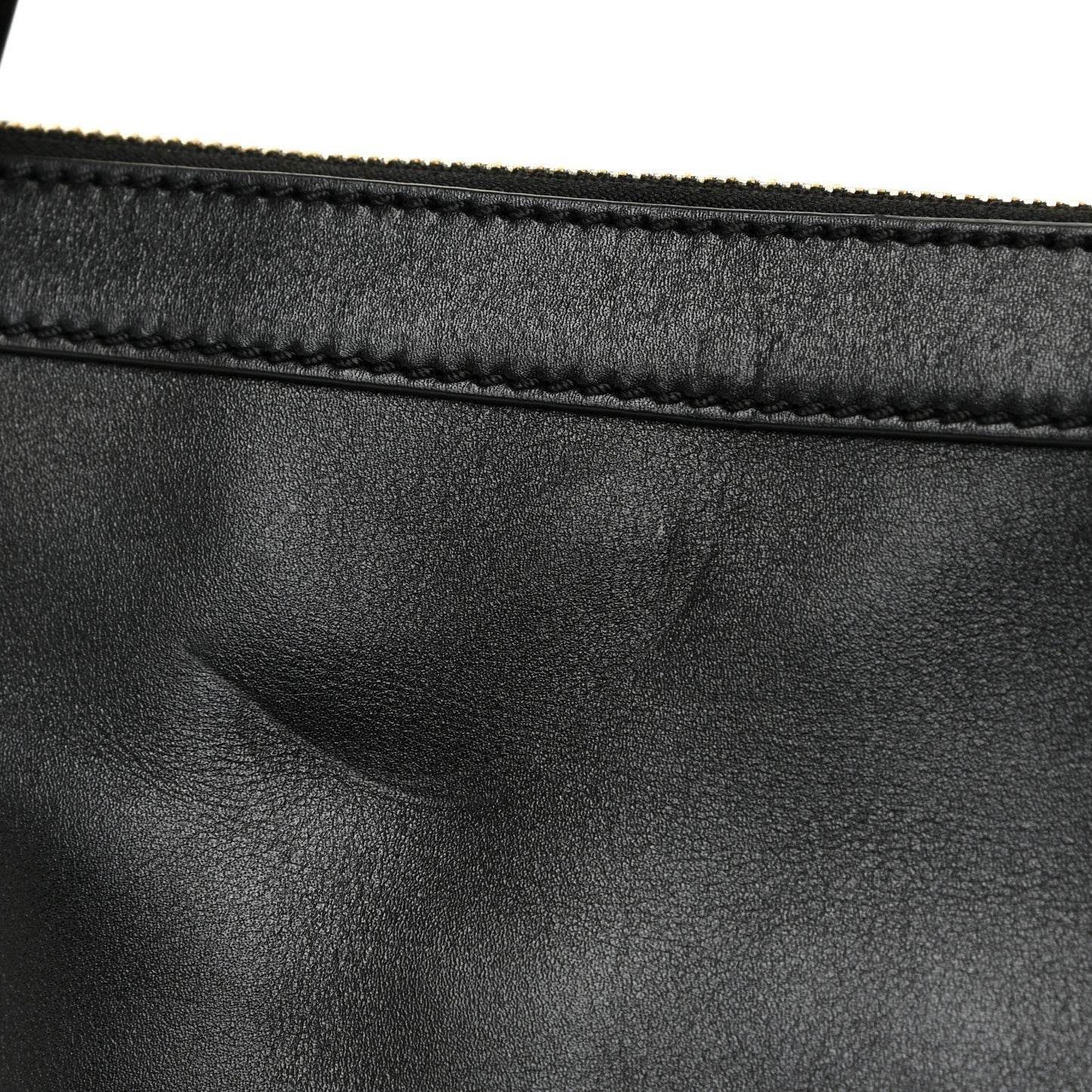 Vitello Lovestud Shoulder Bag Black