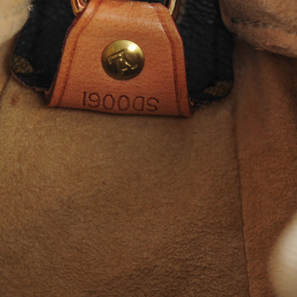 Louis Vuitton Monogram Looping GM 7 of 7