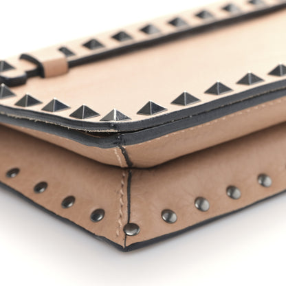 Valentino Garavani Pebbled Calfskin Rockstud Wristlet Clutch Soft Noisette 7 of 8