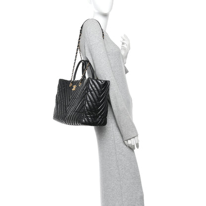 Chanel Aged Calfskin Chevron Large Coco Handle Shopping Tote Black 2 of 14