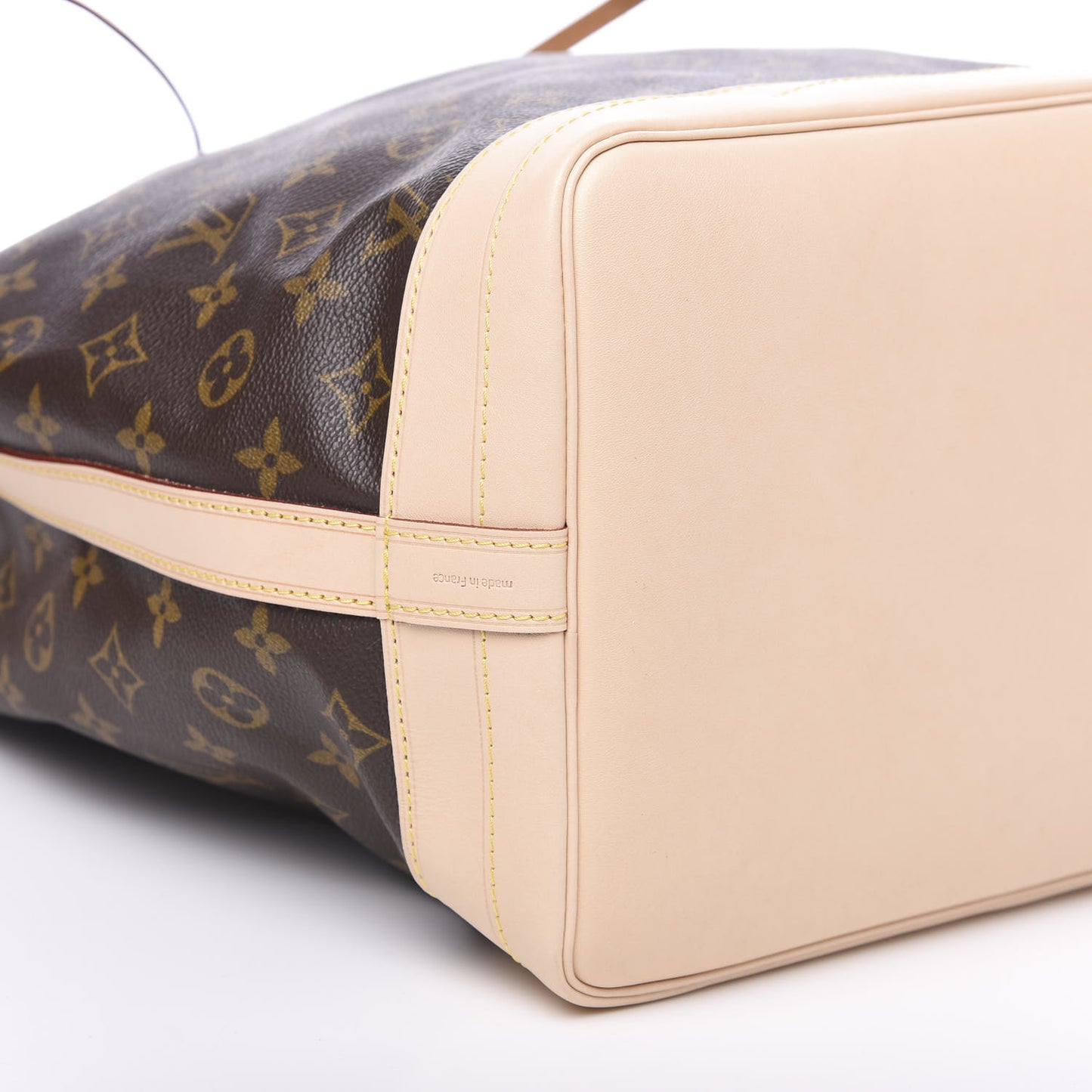 Monogram Noe