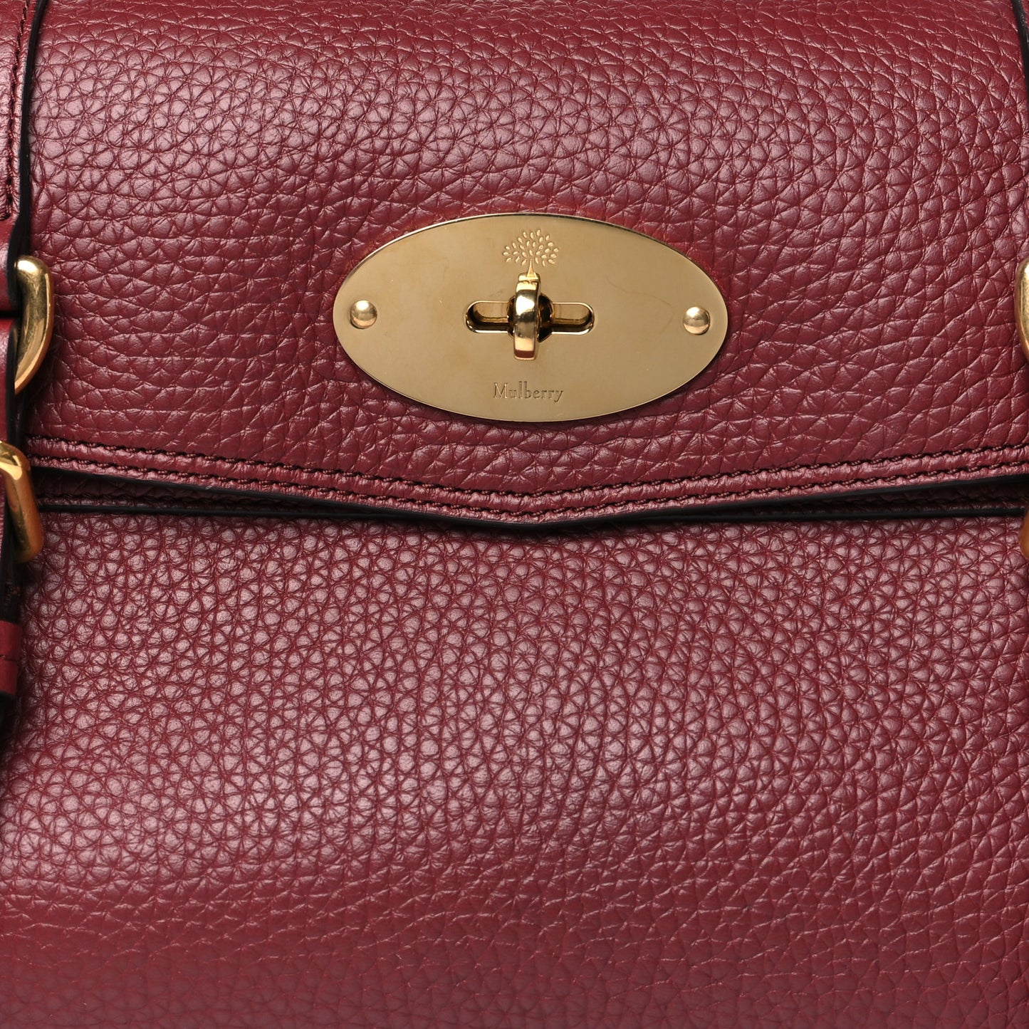 Heavy Grain Medium Alexa Crimson