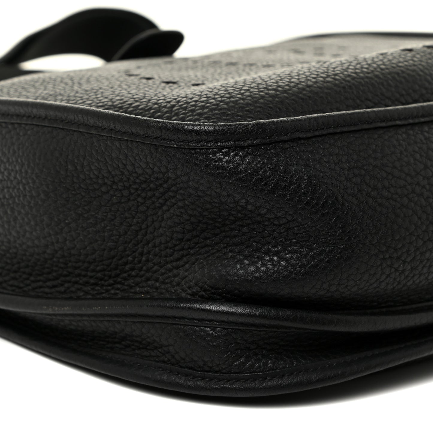 Taurillon Clemence Evelyne III PM Black