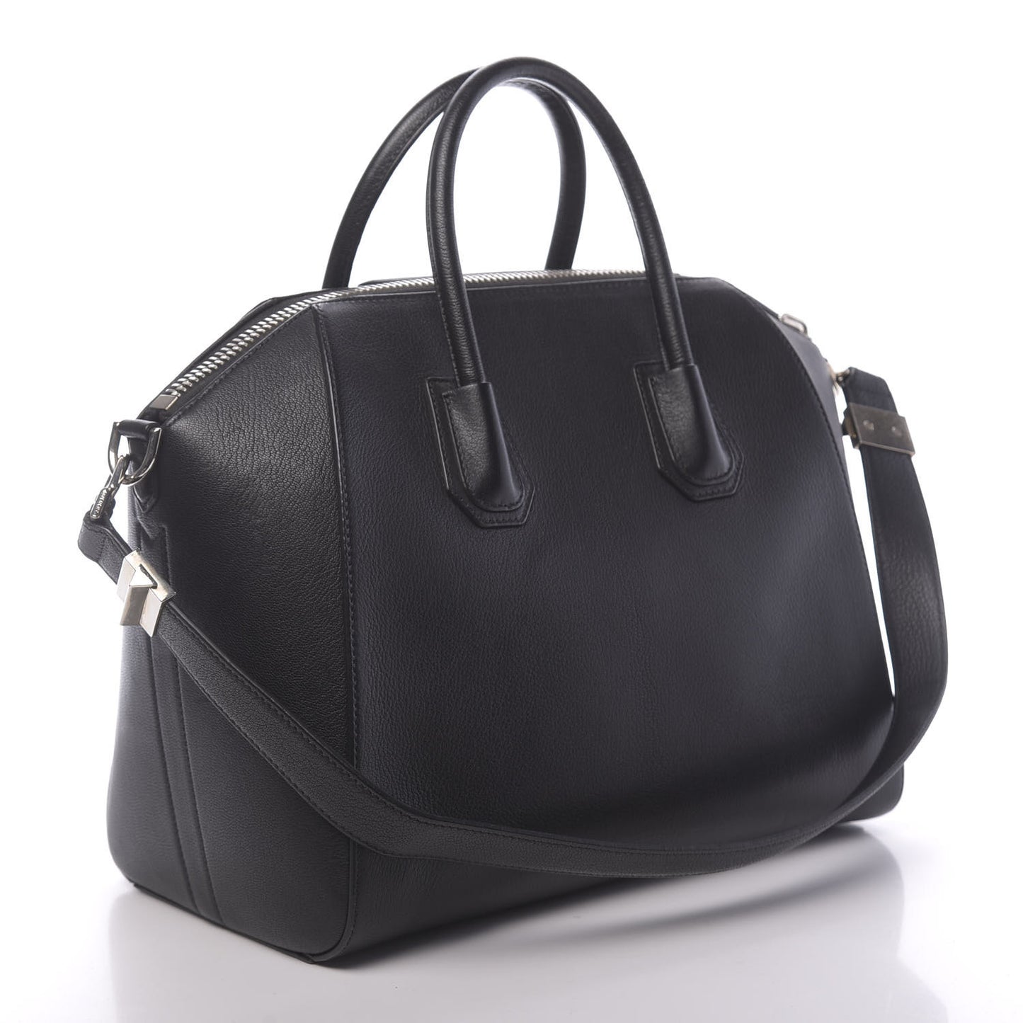 Sugar Goatskin Medium Antigona Black