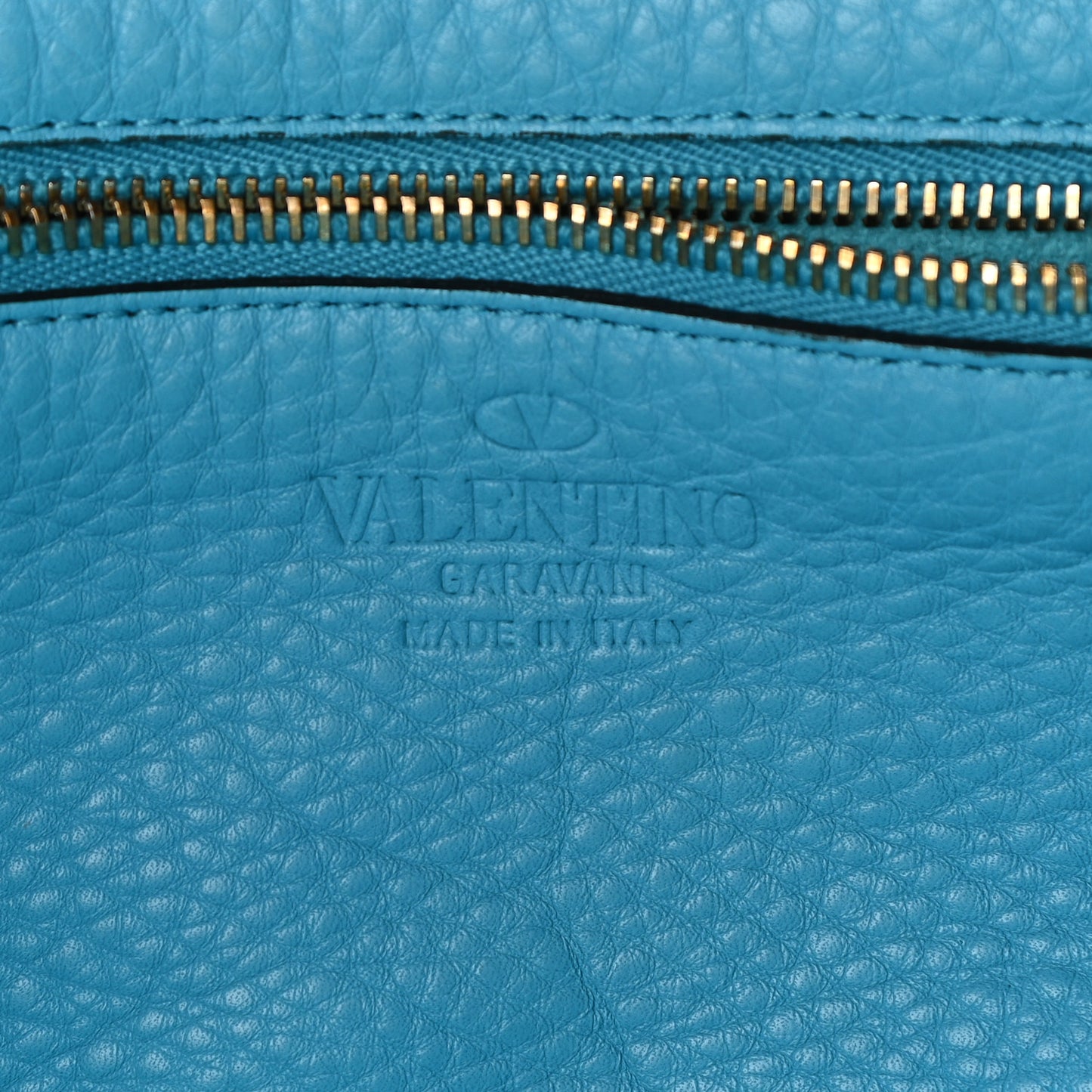 Pebbled Calfskin Small Rockstud Tote Parrot
