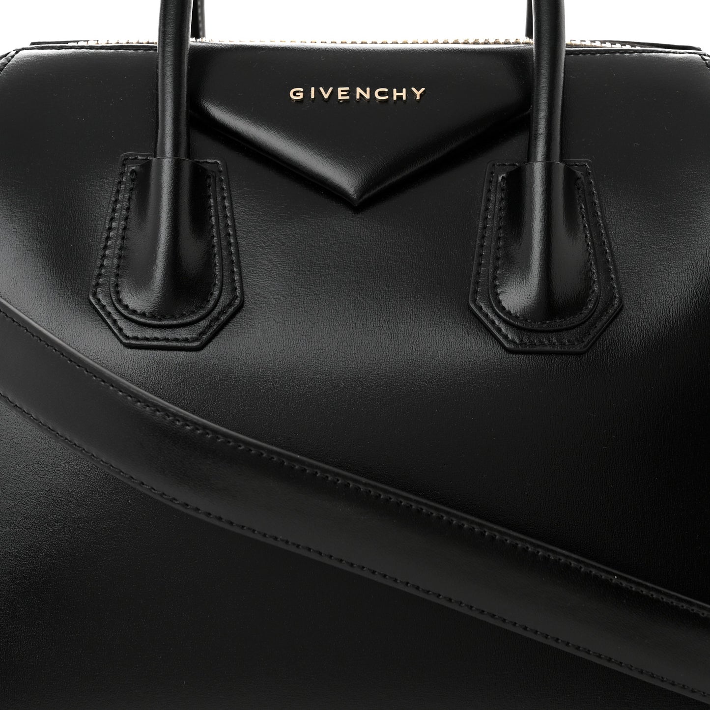 Shiny Lord Calfskin Medium Antigona Black