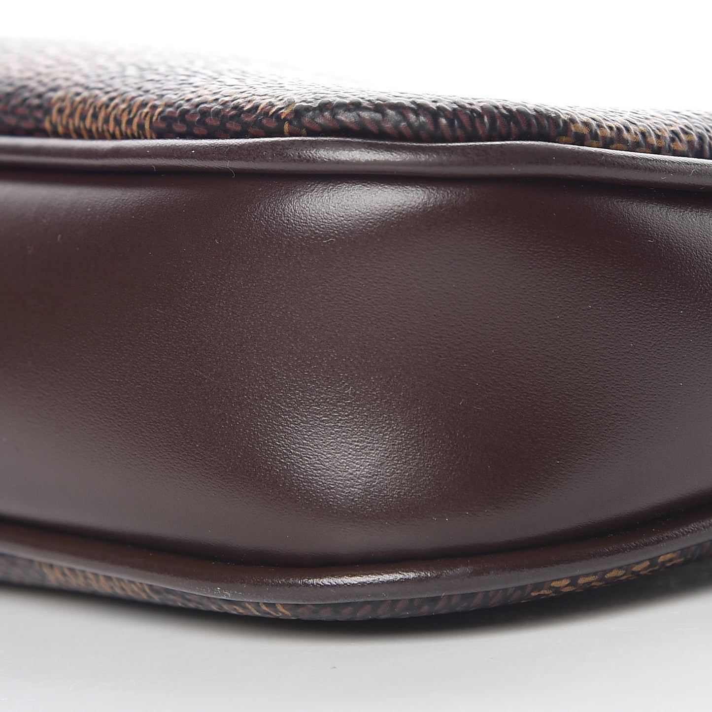 Damier Ebene Navona Pochette Accessories