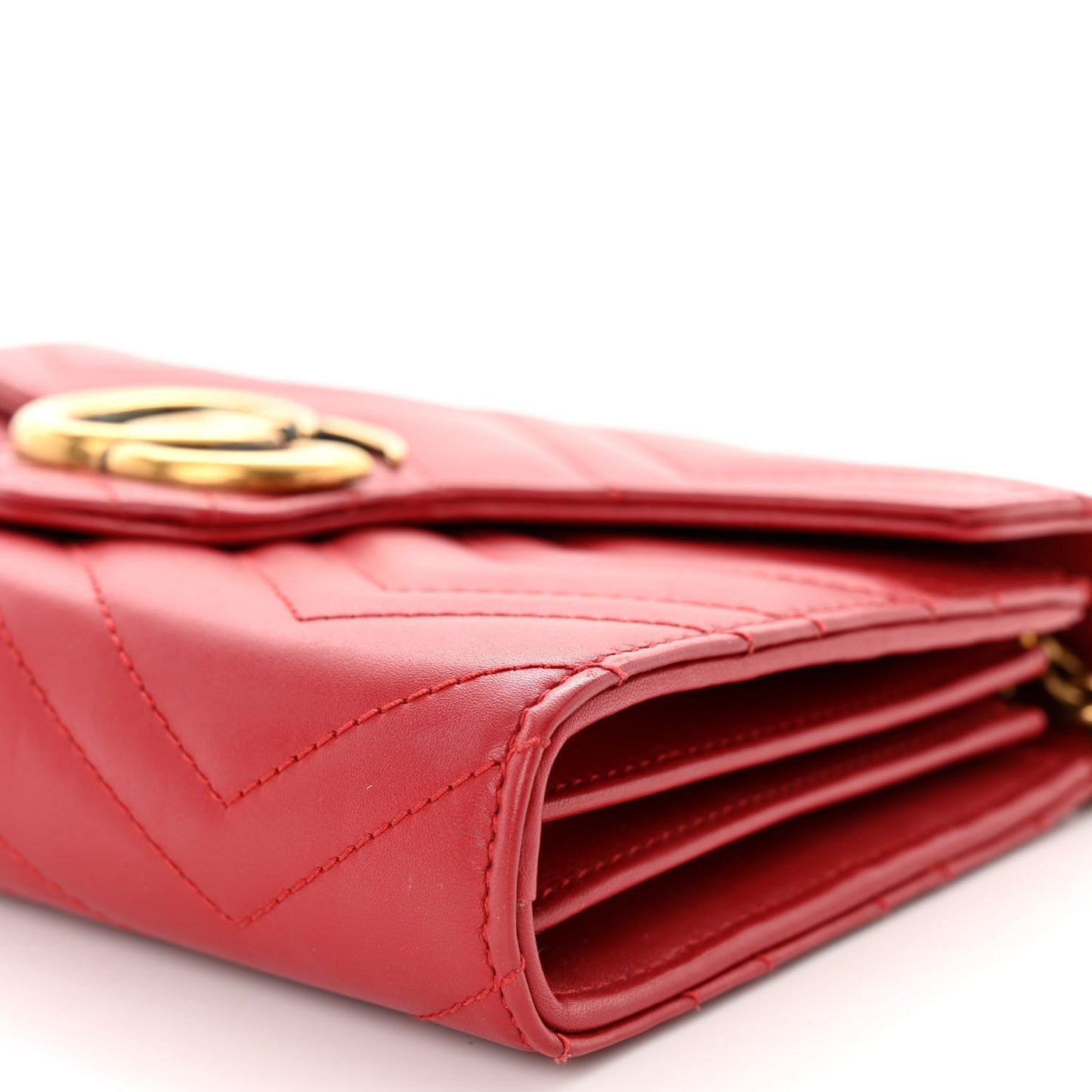 Calfskin Matelasse GG Marmont Chain Wallet Hibiscus Red