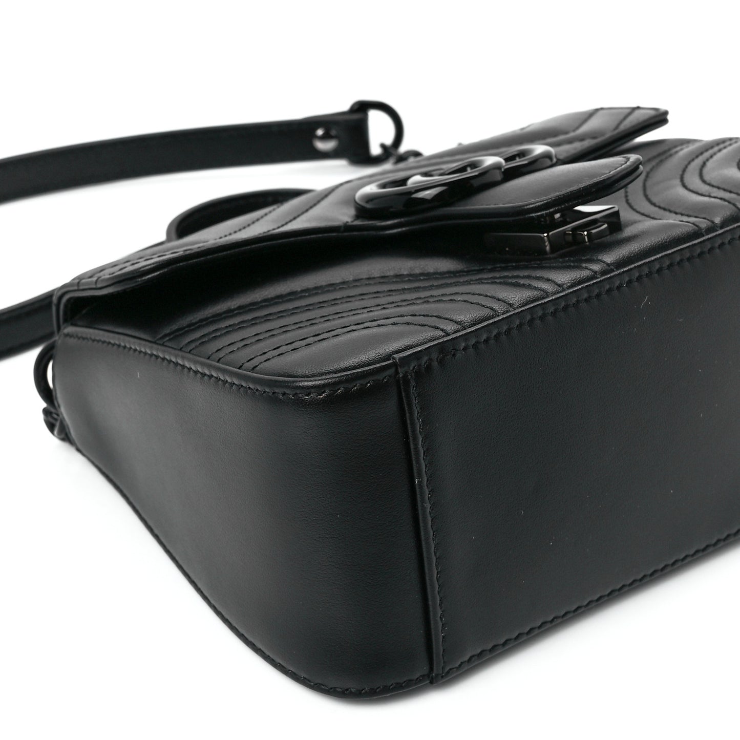 Calfskin Matelasse Monochrome Mini GG Marmont Top Handle Shoulder Bag Black