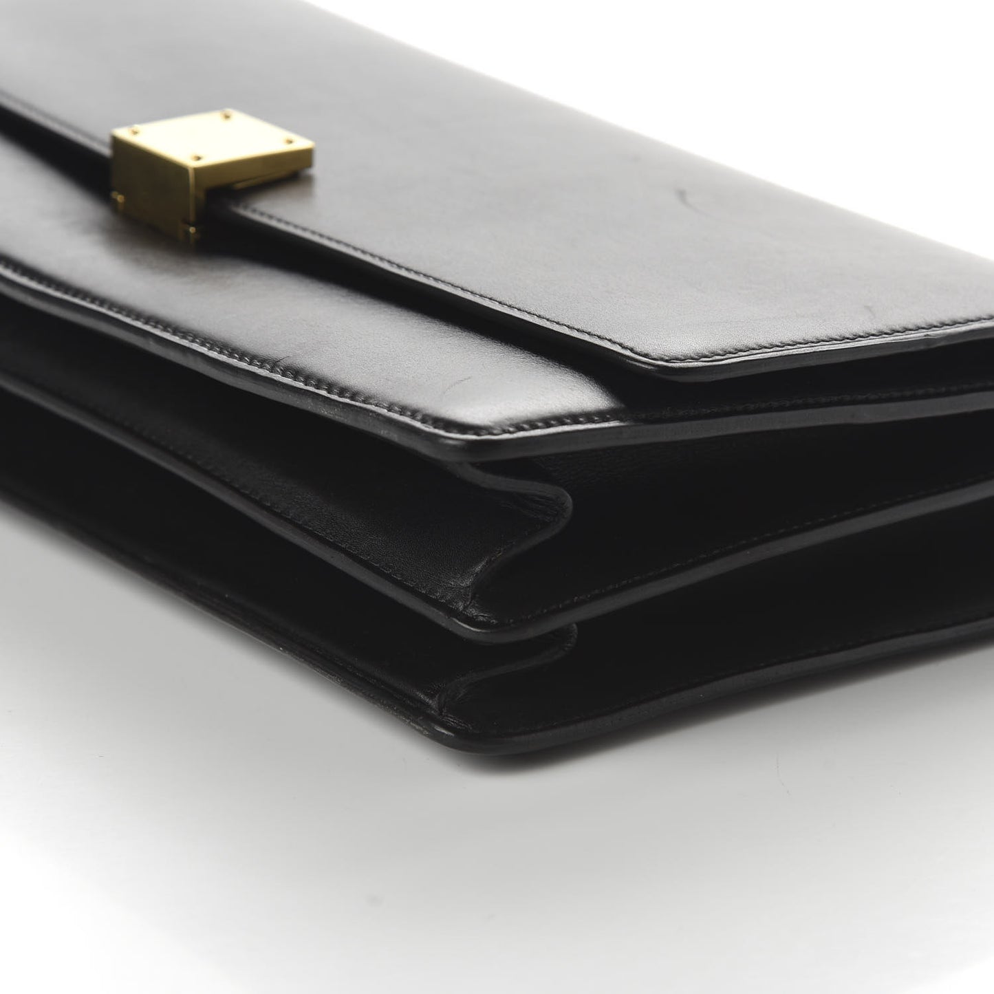 Smooth Calfskin Medium Case Chain Flap Black