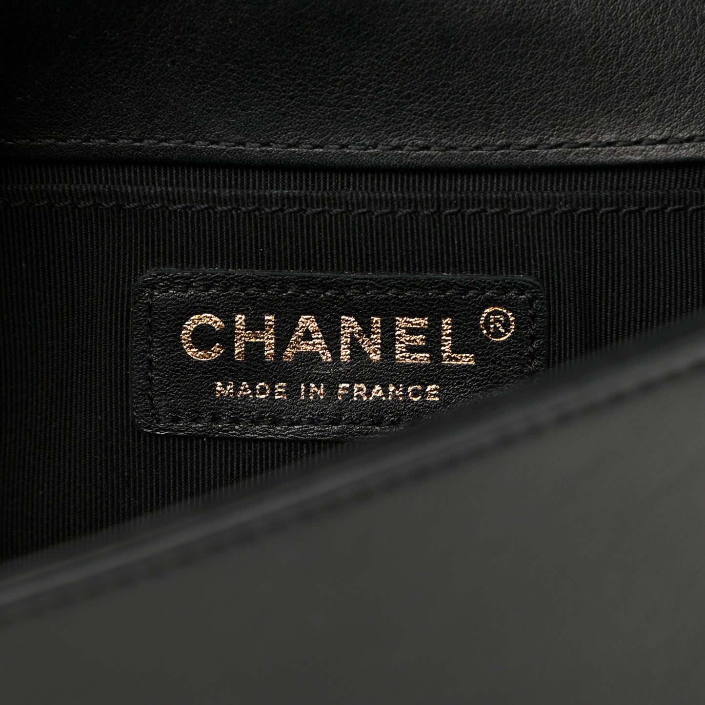 Lambskin Chevron Quilted Small Boy Flap Black