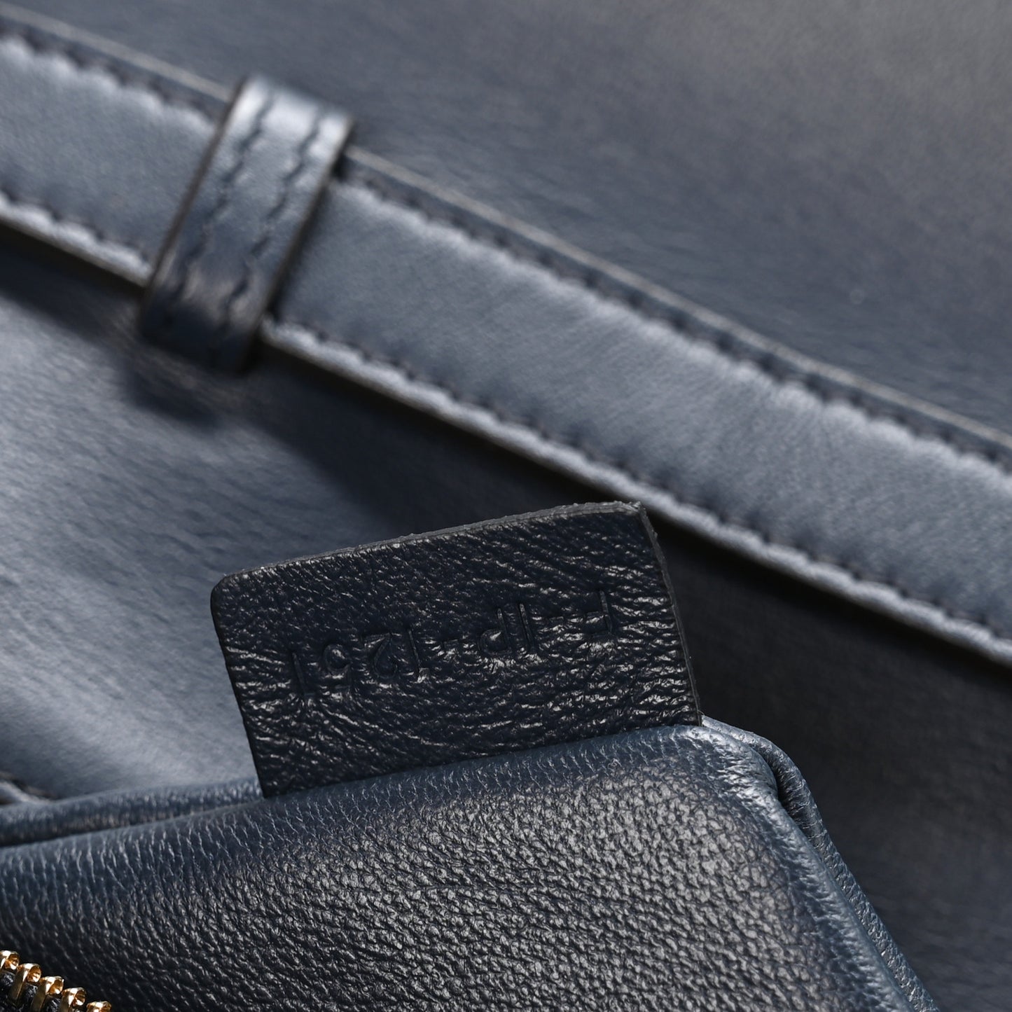 Smooth Calfskin Medium Tabou Navy Blue