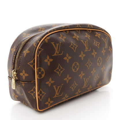 Louis Vuitton Monogram Toiletry Bag 25 3 of 8