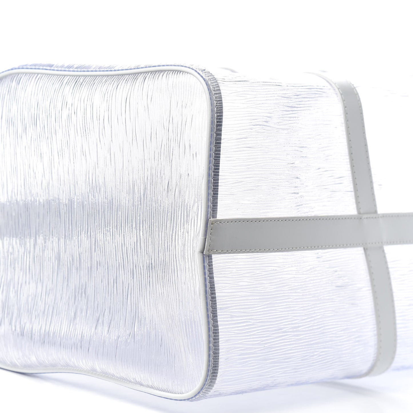 PVC Epi Embossed Wavy Keepall Bandouliere 50 White