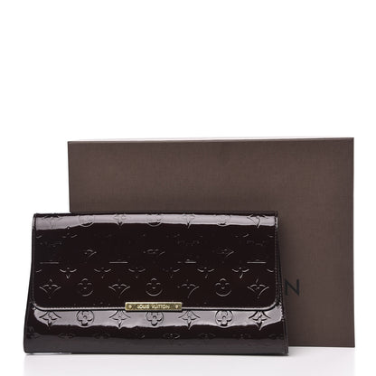 Louis Vuitton Vernis Robertson Clutch Amarante 10 of 10