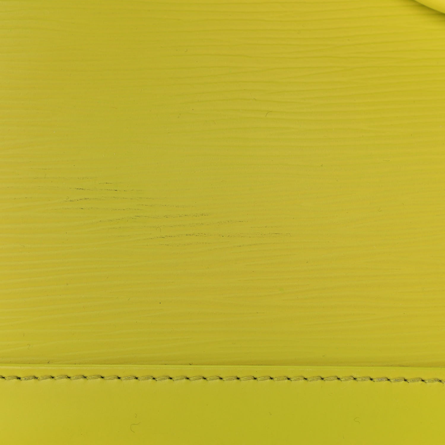 Louis Vuitton Epi Alma PM Pistache 17 of 20
