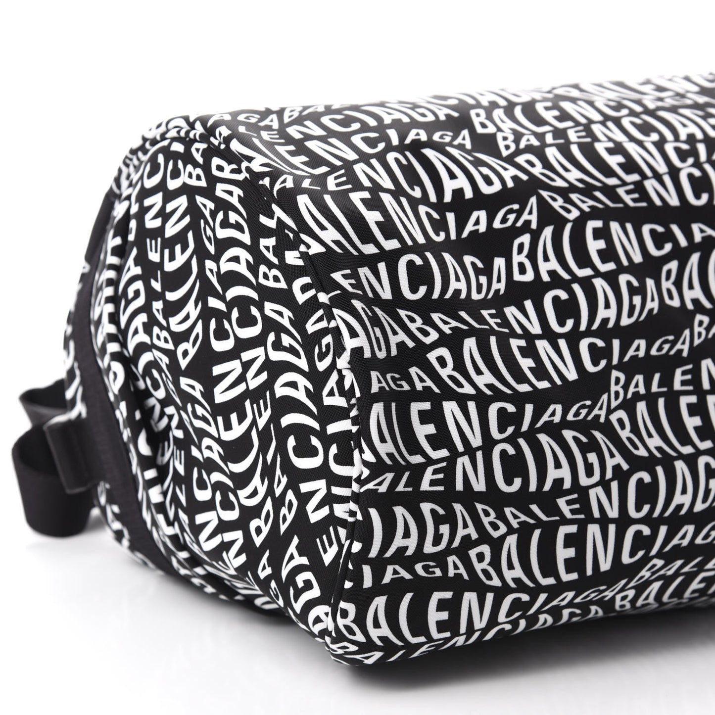 Nylon Wave Logo Wheel Gym Bag Black