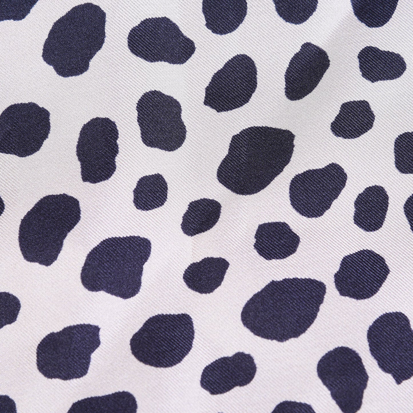 Silk Faune Giant Pointe Triangle Scarf Beige Brun Lavande