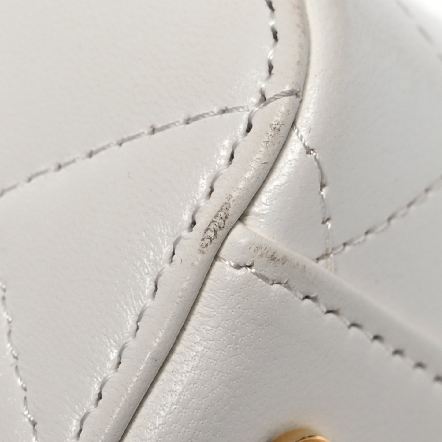 Lambskin Quilted Small Chic Riviera Top Handle Vanity Case White