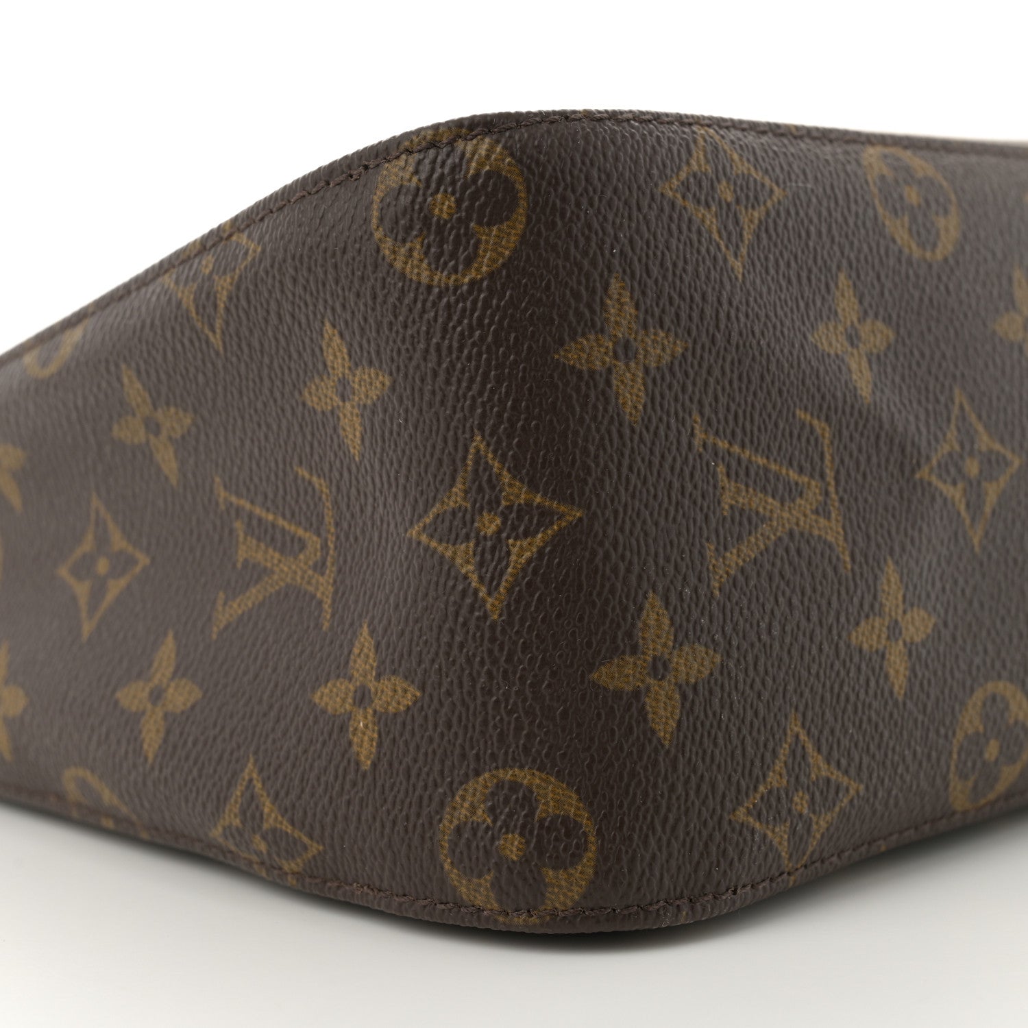Louis Vuitton Monogram Looping MM 9 of 13