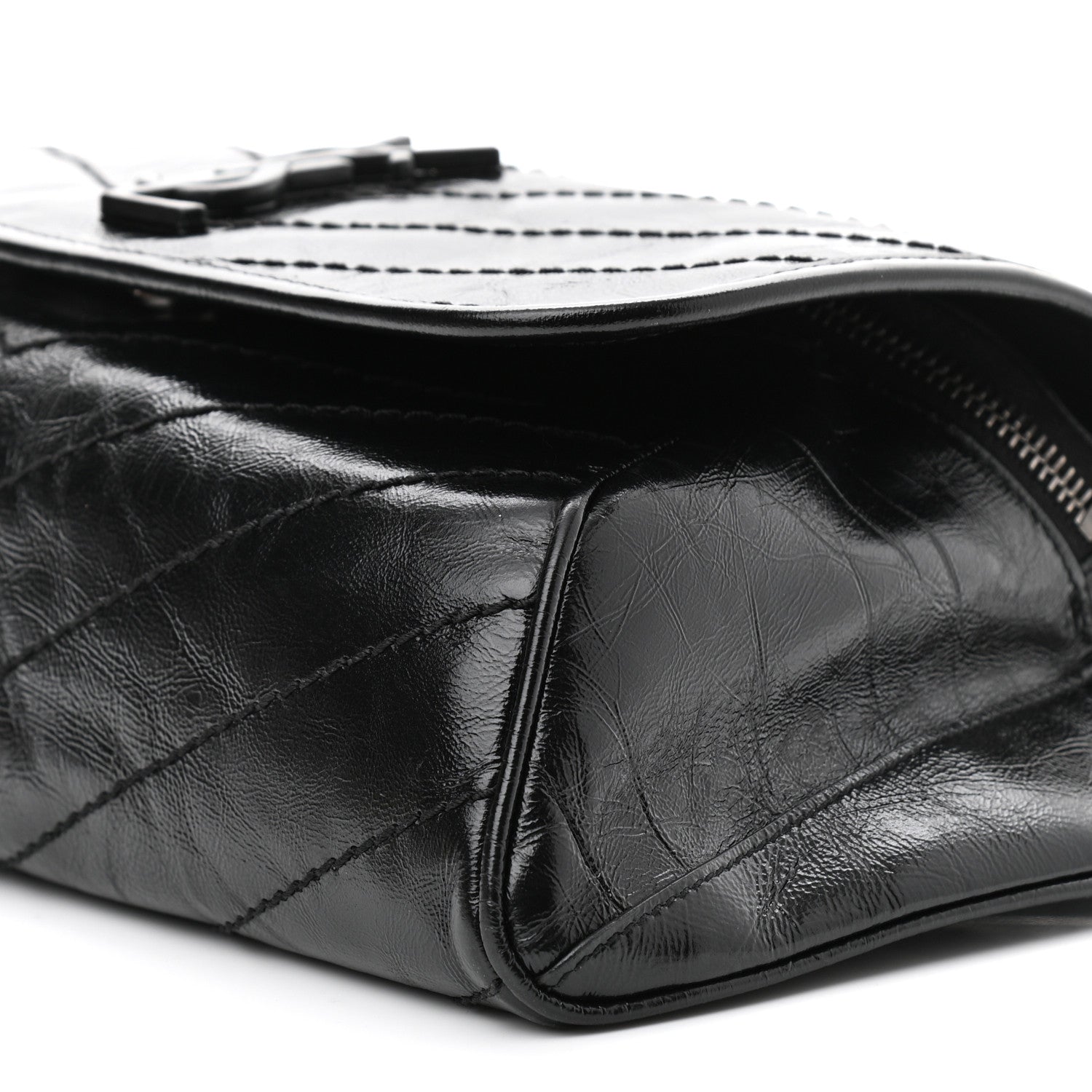 Saint Laurent Crinkled Calfskin Matelasse Monogram Niki Body Bag Black 10 of 10