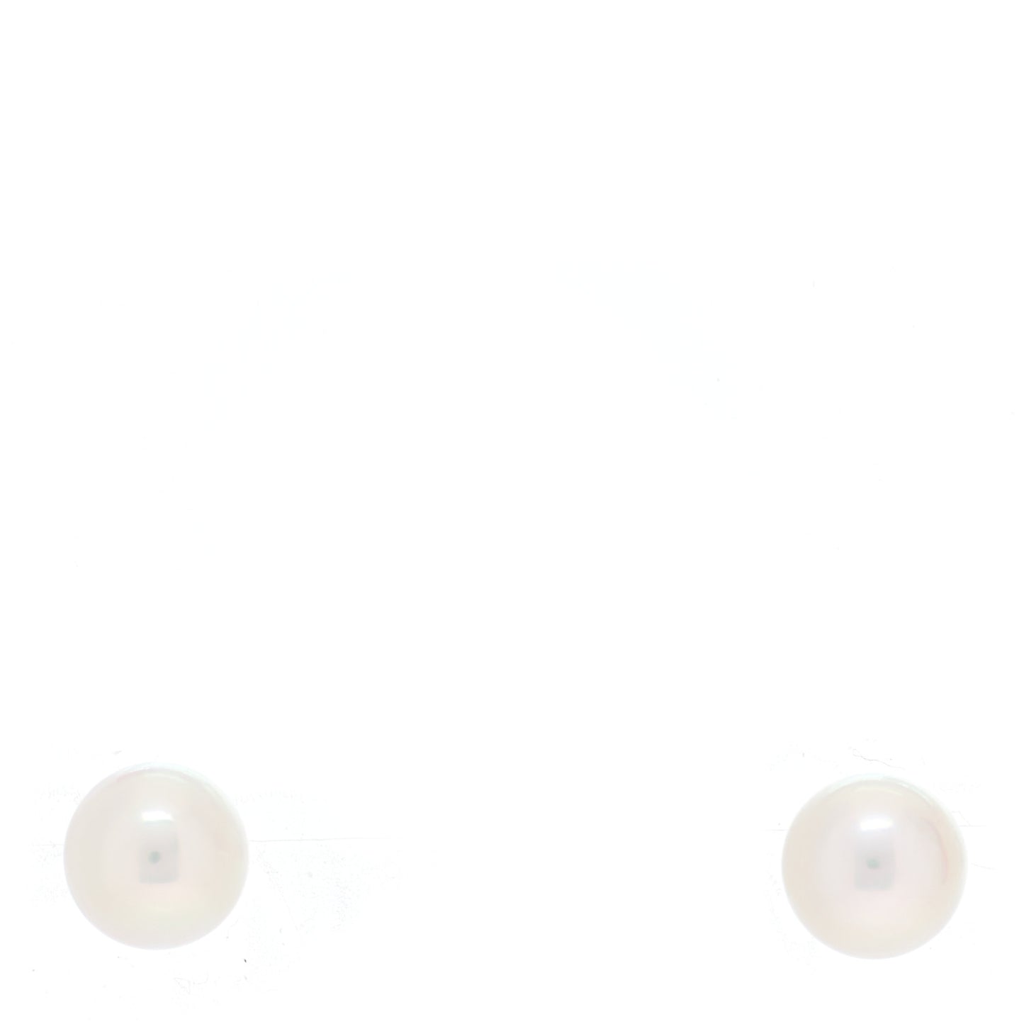 18K White Gold 5-5.5mm Akoya Pearl Stud Earrings