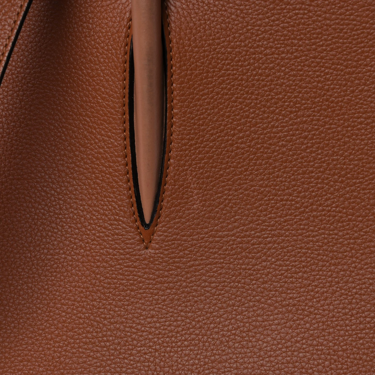 Calfskin Patent Studded Large Paloma Brown