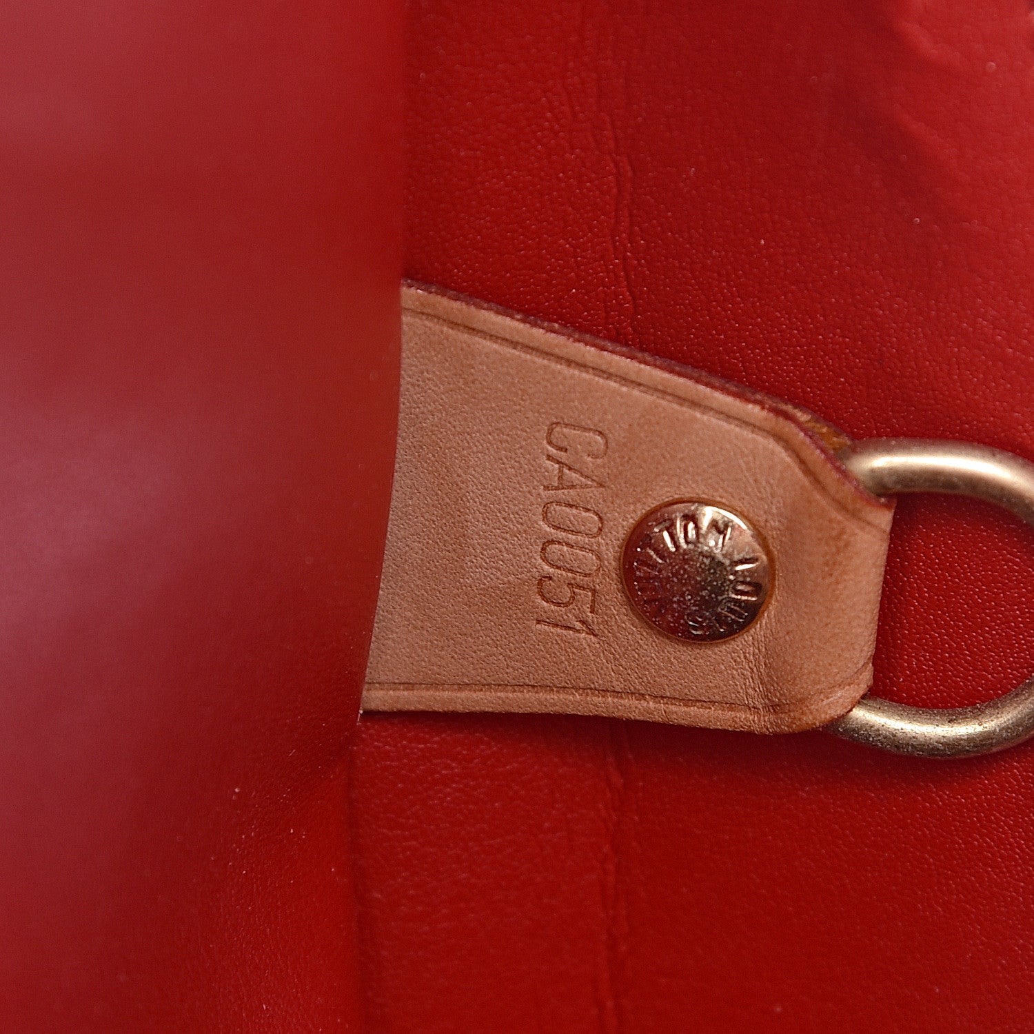Louis Vuitton Vernis Sutton Rouge 6 of 32