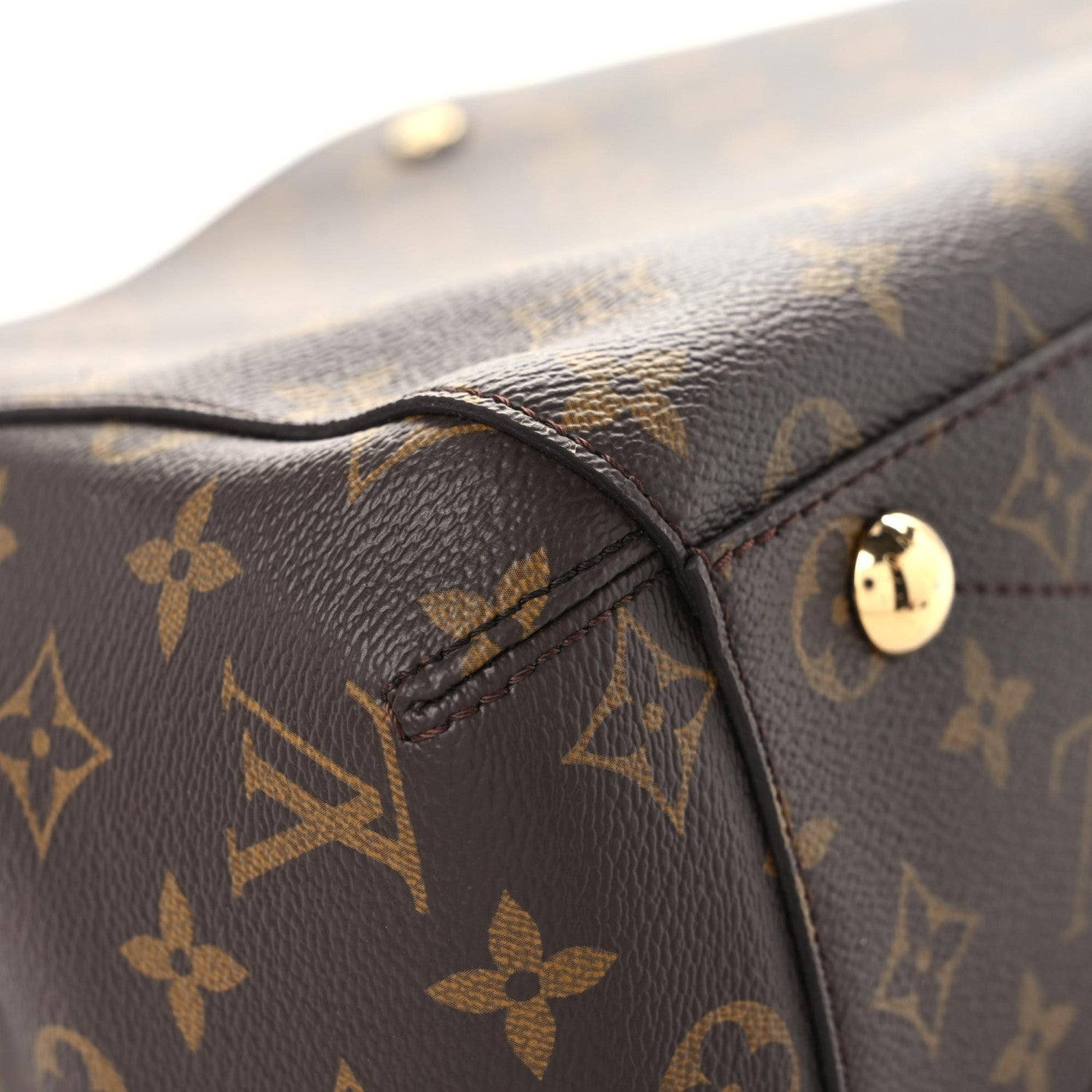 Louis Vuitton Monogram Montaigne MM 10 of 16