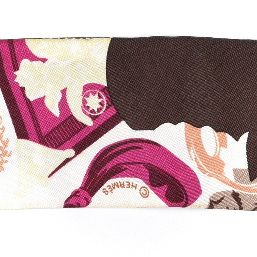 Silk Tout en Carre Twilly