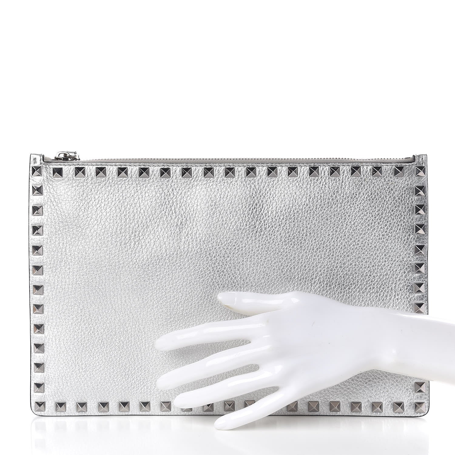 Valentino Garavani Metallic Pebbled Calfskin Large Rockstud Zip Pouch Silver 2 of 7