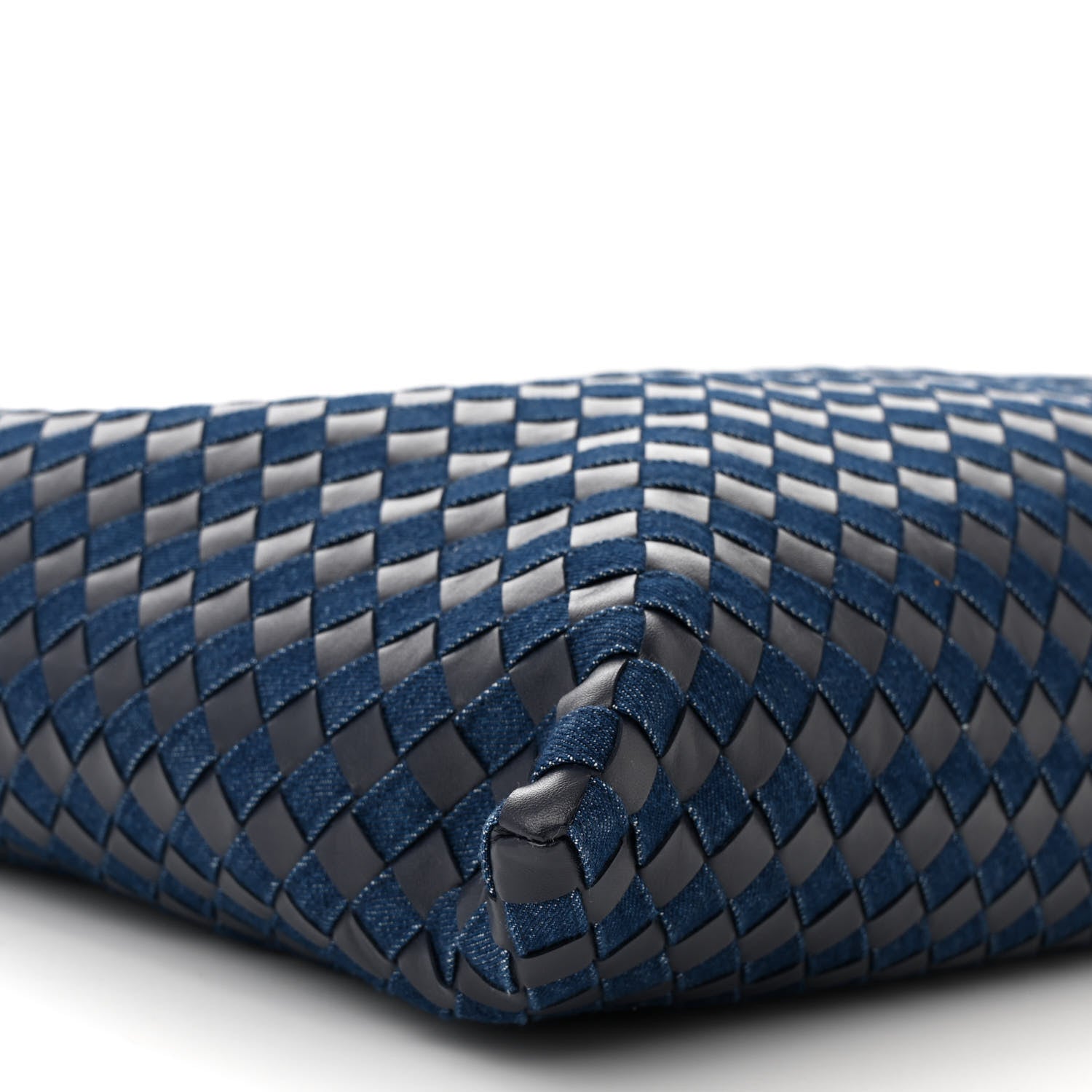 Bottega Veneta Denim Calfskin Intrecciato Large Hop Abyss Indigo 8 of 9