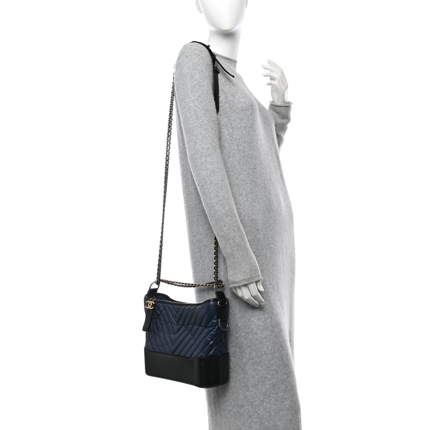 Aged Calfskin Chevron Quilted Medium Gabrielle Hobo Navy Black