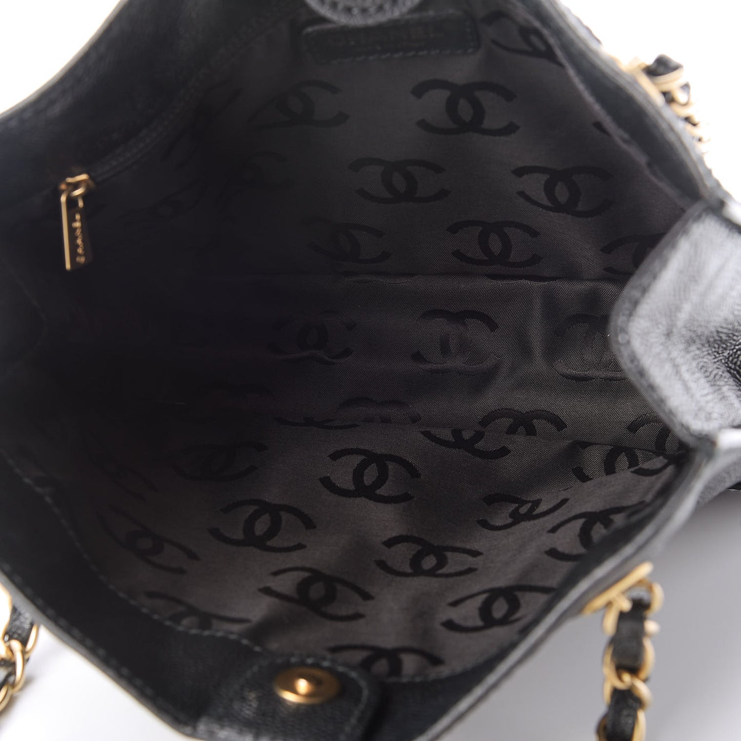Caviar Shoulder Bag Black