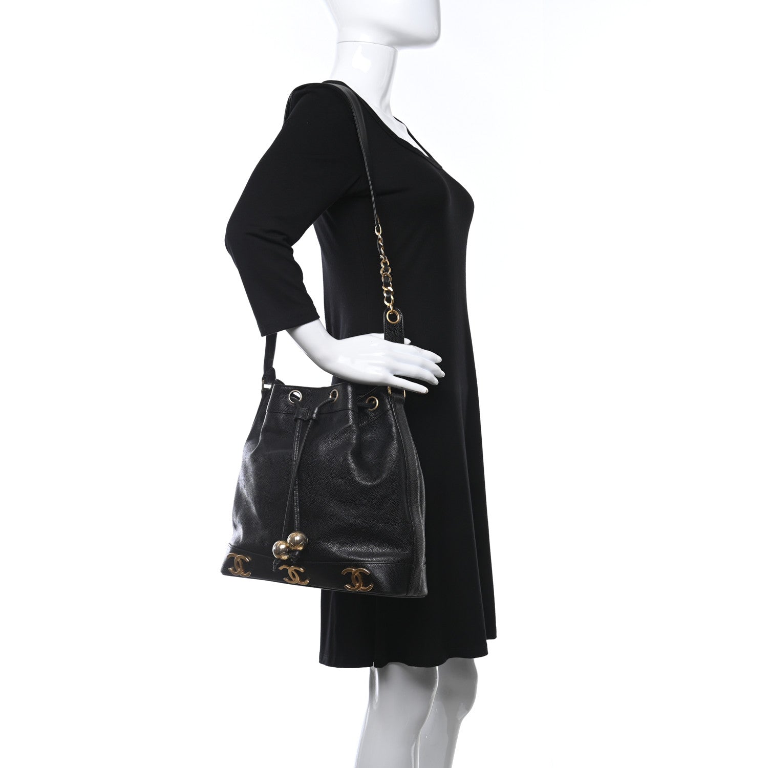 Chanel Caviar CC Drawstring Shoulder Bag Black 2 of 18