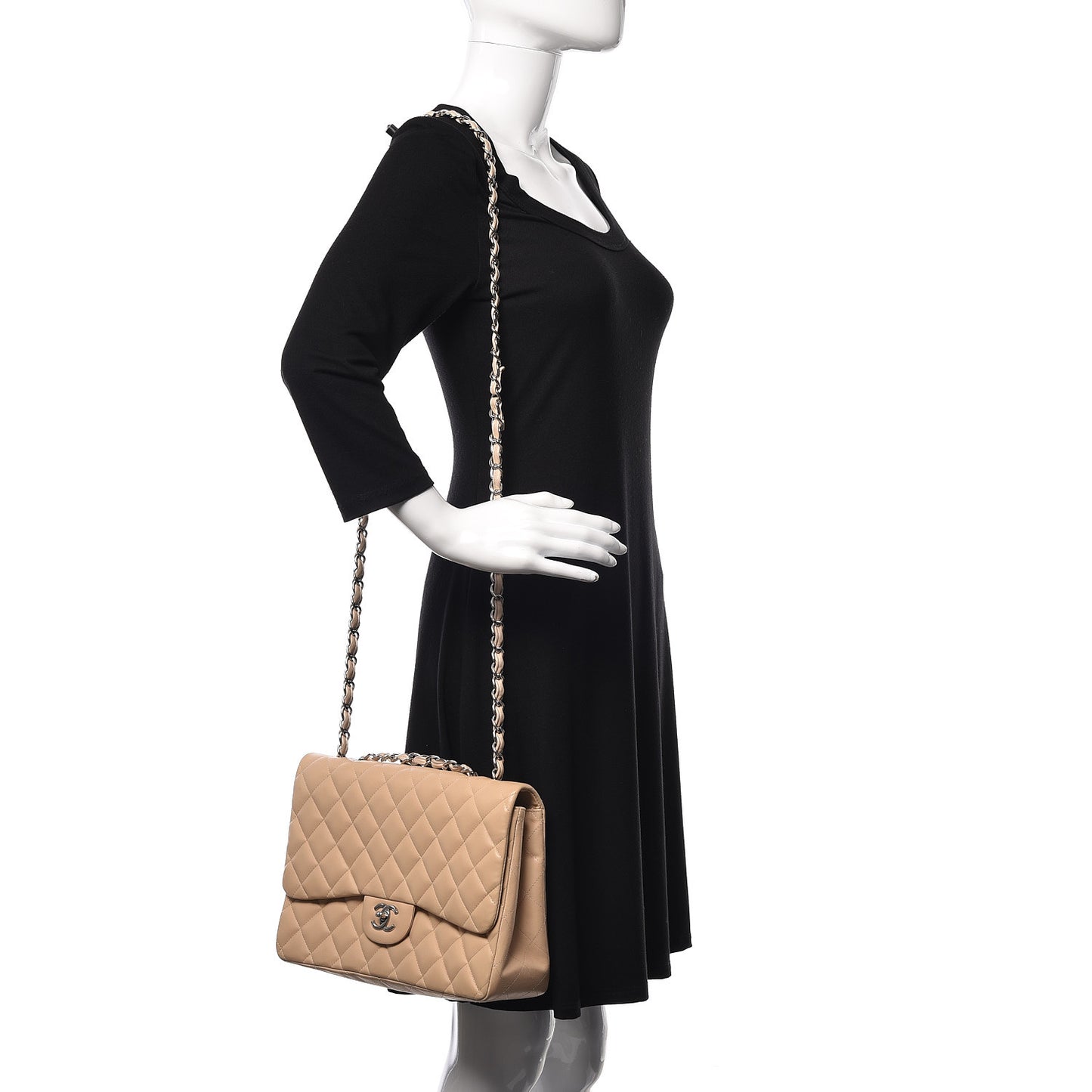 Lambskin Quilted Jumbo Single Flap Beige Clair