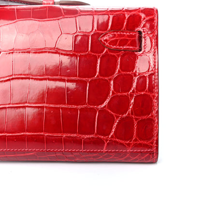 Hermes Shiny Niloticus Crocodile Kelly Cut Pochette Rouge Vif 5 of 5