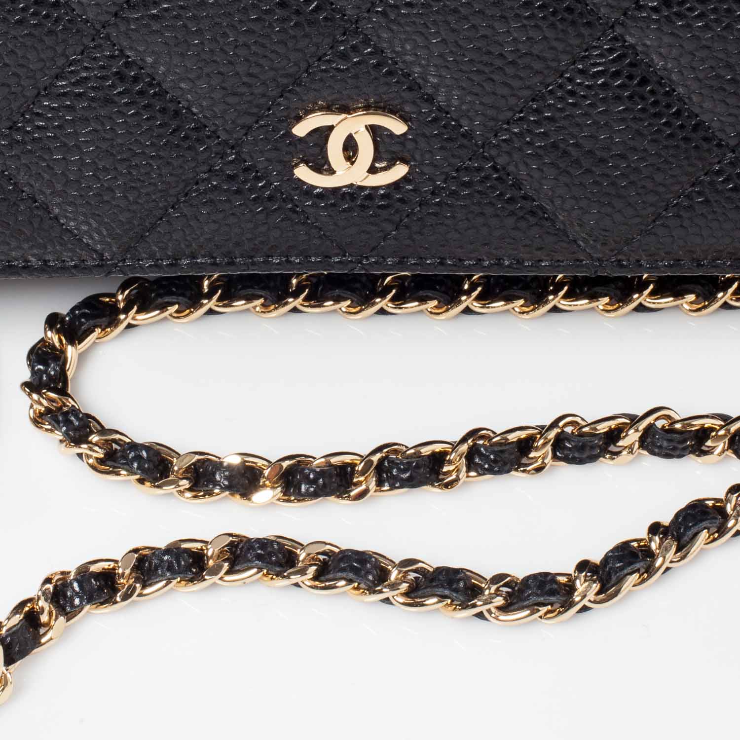 ブラックキャビア woc チェーンウォレット CHANEL Black Caviar Wallet On Chain WOC Siliver Hardware | eBay