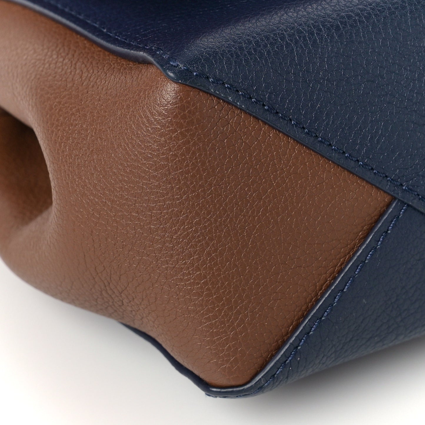 Calfskin Lockme II Chain Bag BB Rubis Marine