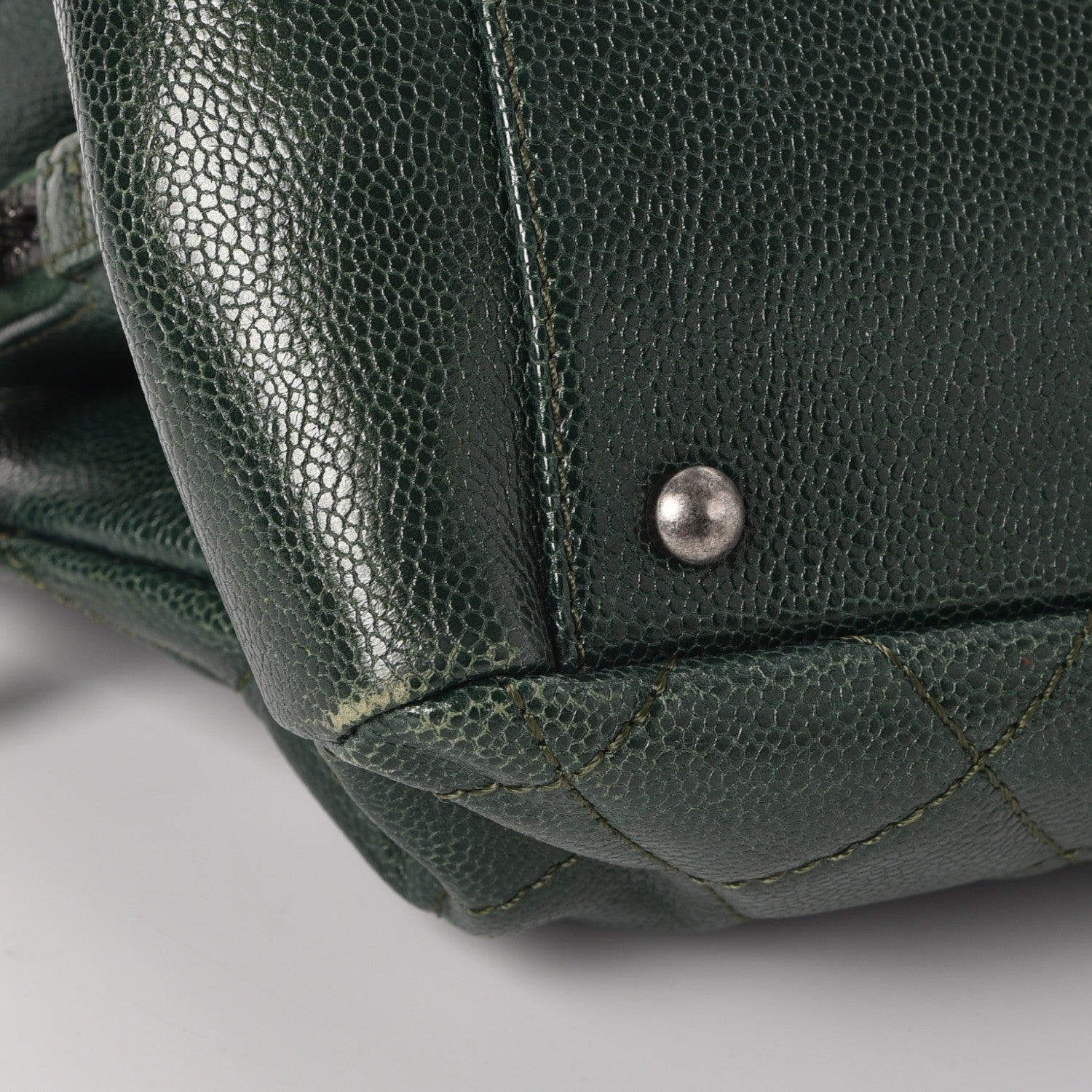 Chanel Caviar Chic Shopping Tote Dark Green 8 of 12