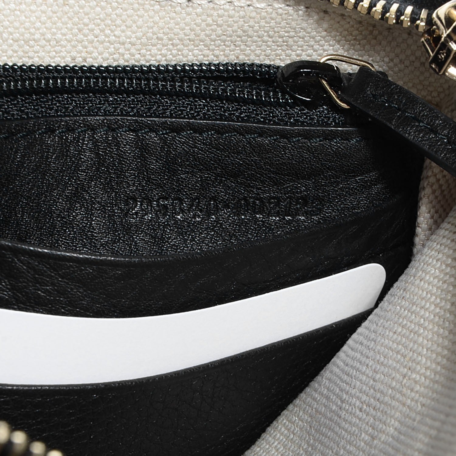 Gucci Pebbled Calfskin Soho Wristlet Black 7 of 7