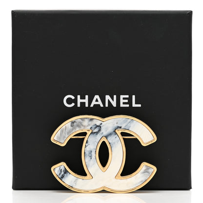 Chanel Metal Marbled Enamel CC Brooch White Light Gold 5 of 5