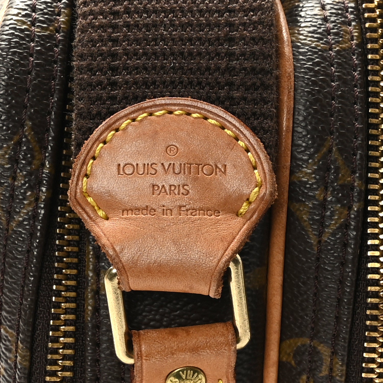 Louis Vuitton Monogram Reporter PM 7 of 11
