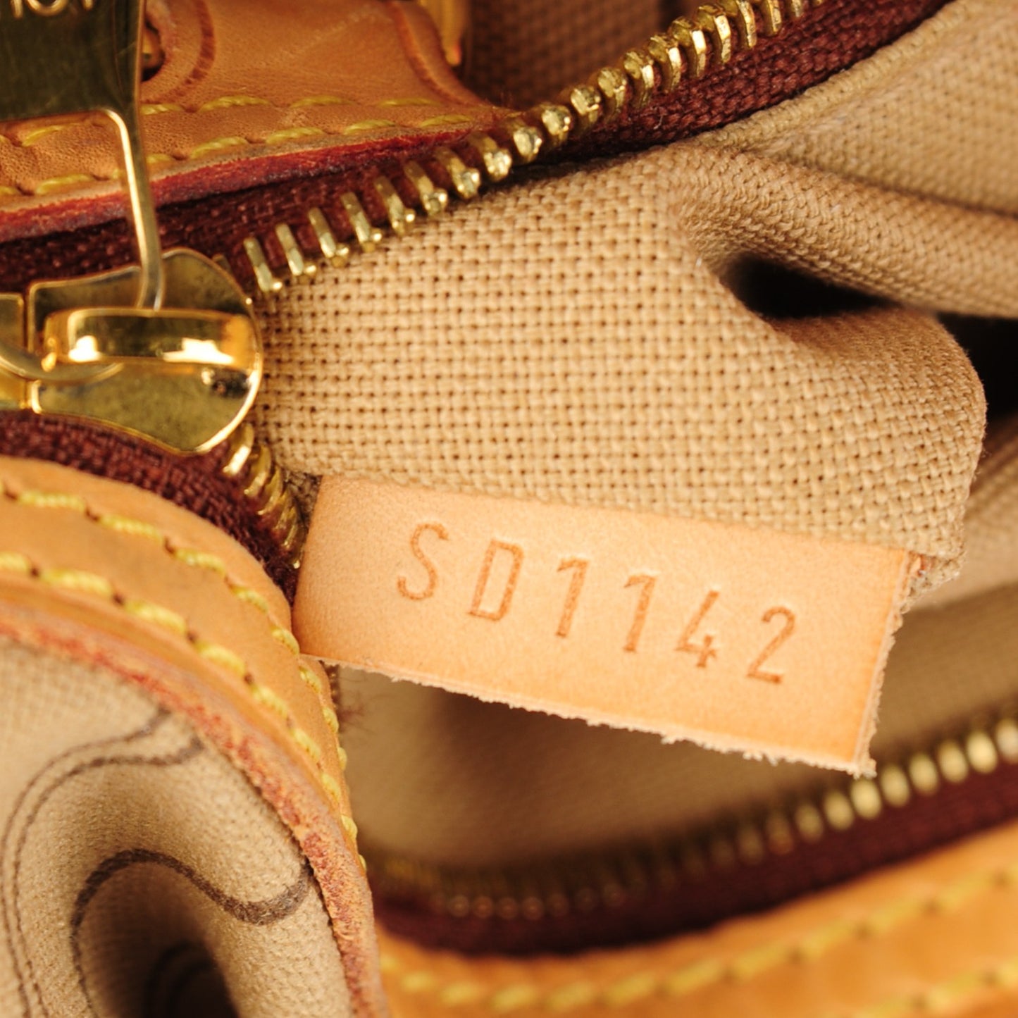 Monogram Delightful MM