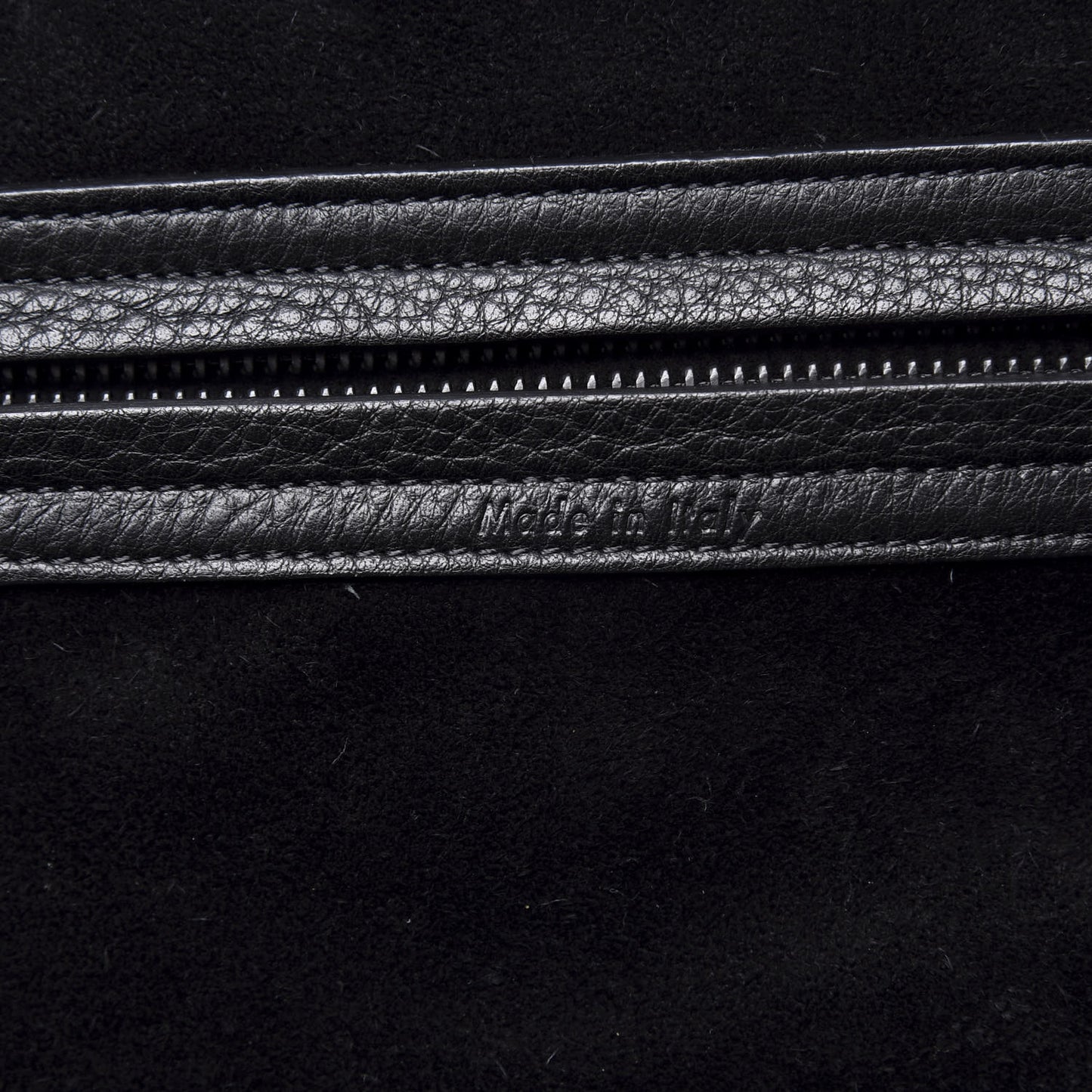 Supple Calfskin Medium Phantom Luggage Black
